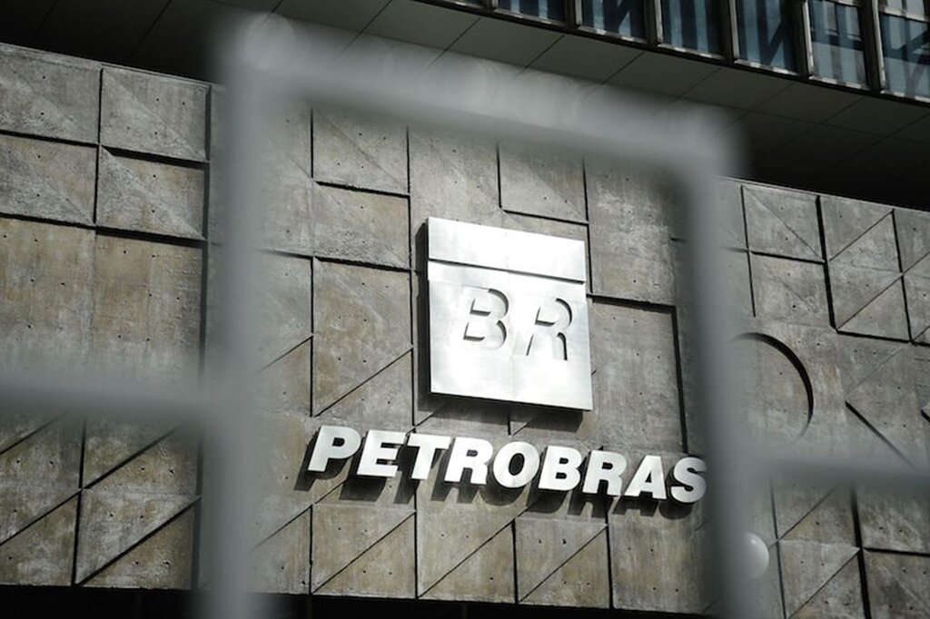 Petrobras: acionistas privados contra o povo brasileiro