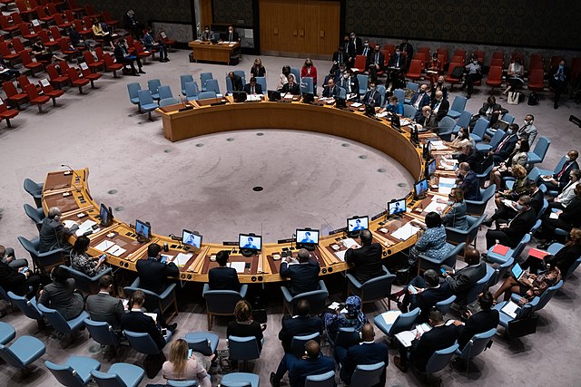 Conselho de Segurança da ONU finaliza reunião sobre ataque do Irã a Israel sem avanços