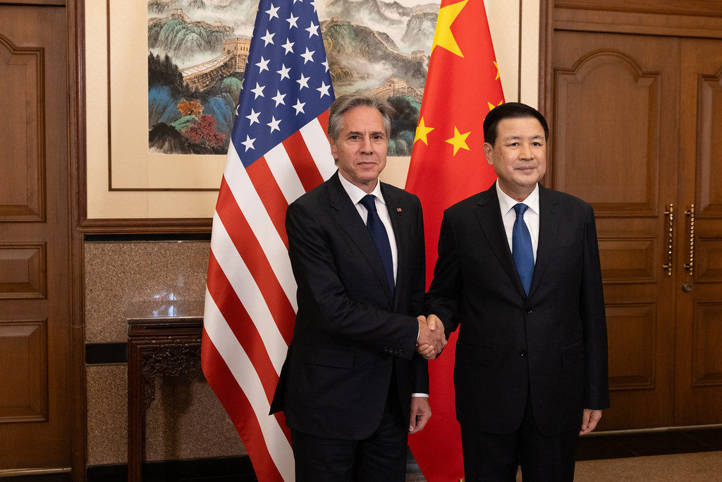 Blinken em Pequim e a inacreditável diplomacia da arrogância