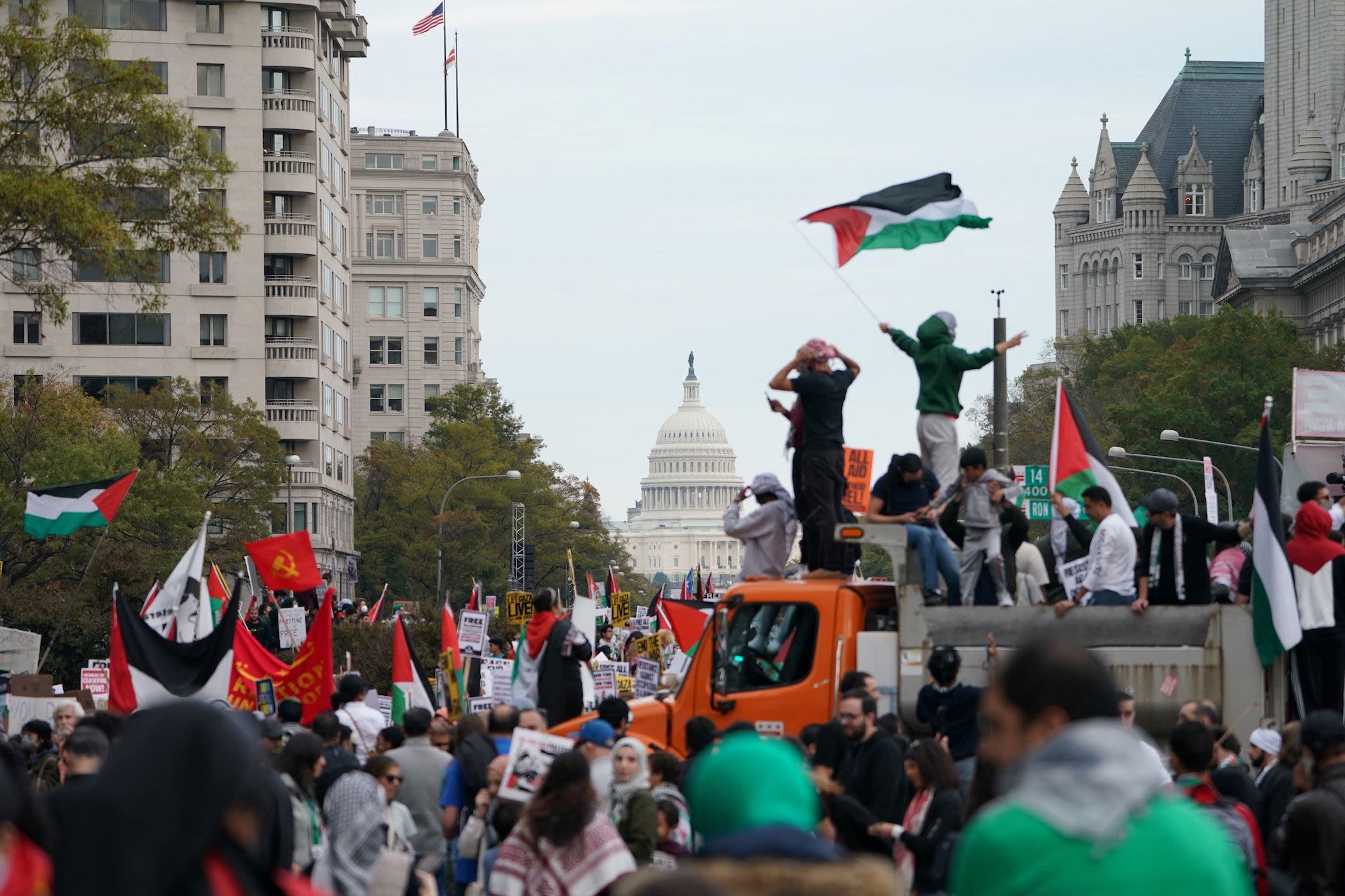 Lobby sionista pressiona e Câmara dos EUA aprova projeto que muda definição de ‘antissemitismo’
