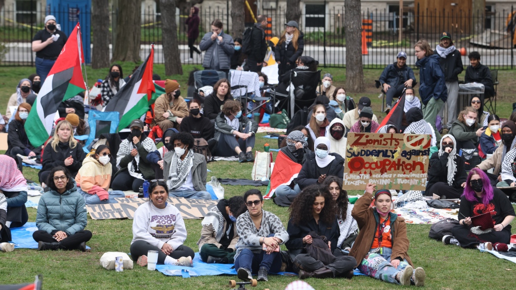 Apesar da repressão, protestos pró-Palestina em universidades se propagam e chegam ao Canadá