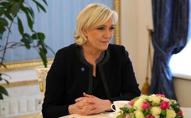 Cisão na ultradireita da UE: partido de Le Pen rompe com alemães da AfD