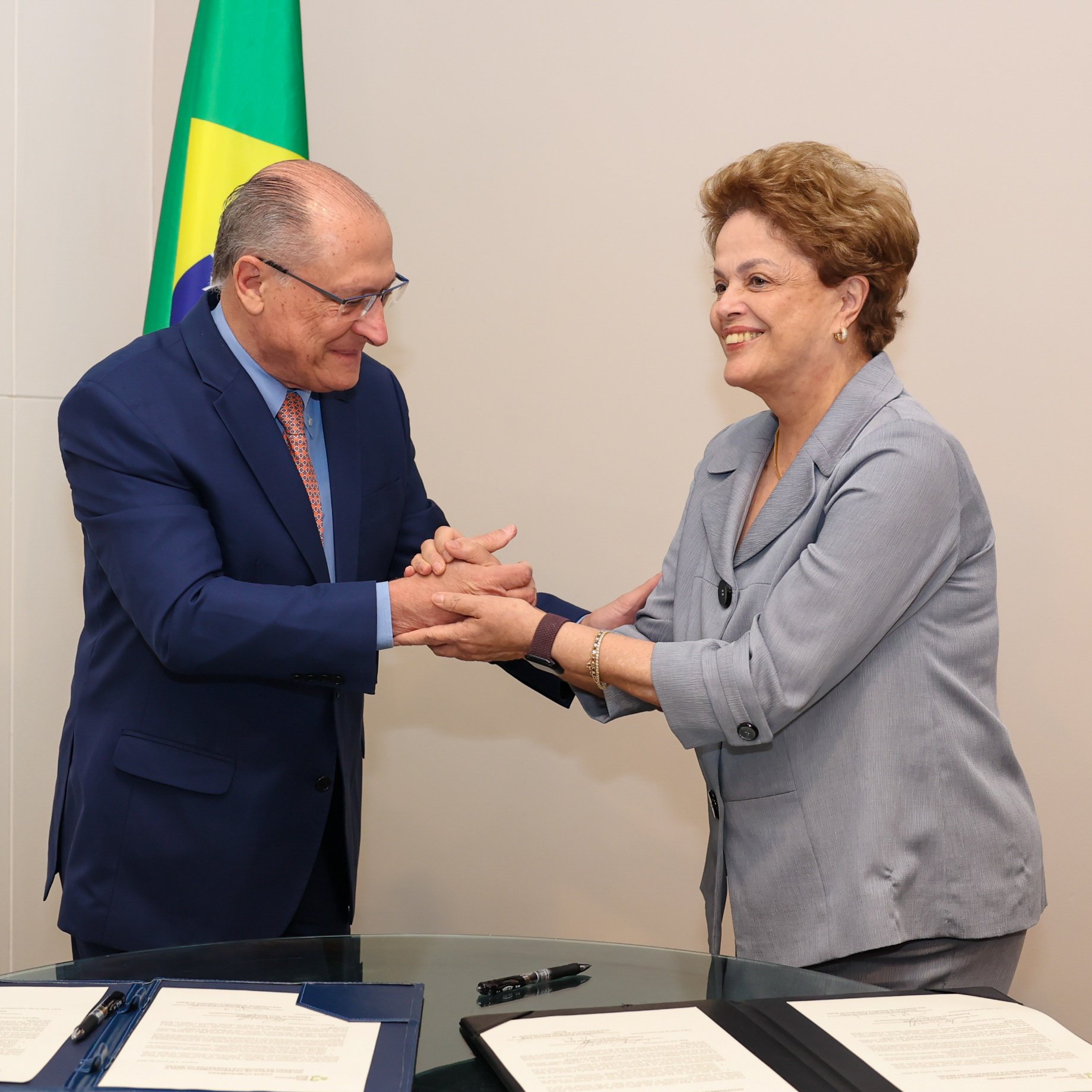 Banco dos Brics não impõe condições aos países membros, diz Dilma sobre empréstimos ao Rio Grande do Sul