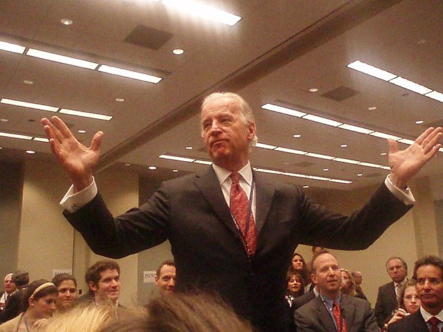 Socialistas Democráticos da América: ‘perpetrador de genocídio, Biden teve um fim desonroso na carreira’