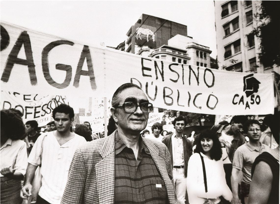 104 anos de Florestan Fernandes, pai da sociologia crítica no Brasil