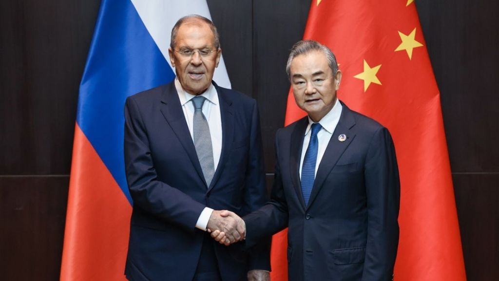 China e Rússia defendem uma ‘nova arquitetura de segurança’ para a Eurásia