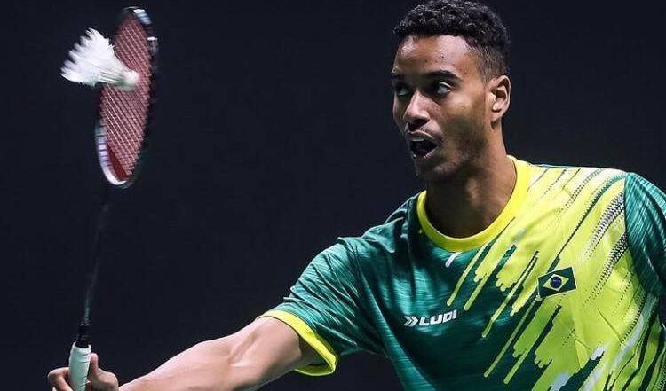 Atleta da periferia carioca sonha em ser a grande surpresa do badminton nas Olimpíadas de Paris