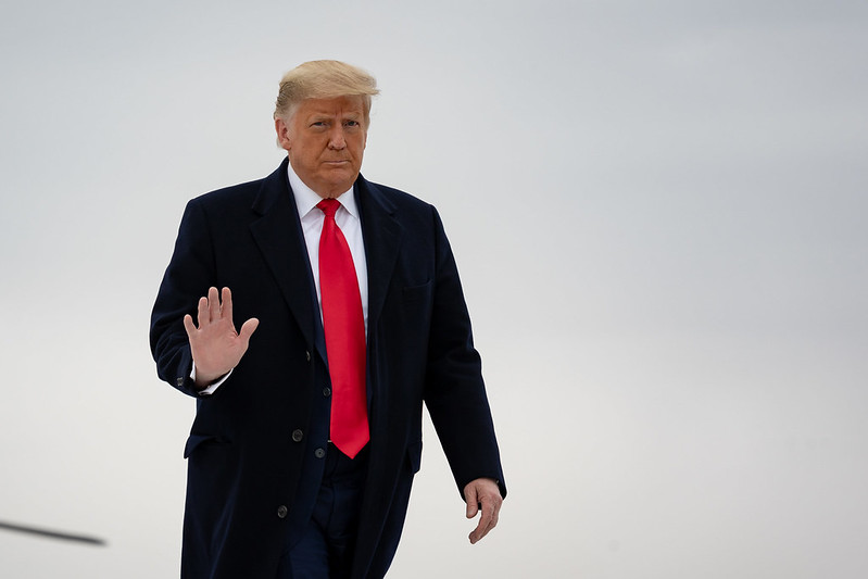 Trump diz que não houve progresso em ligação telefônica com Putin sobre a guerra na Ucrânia