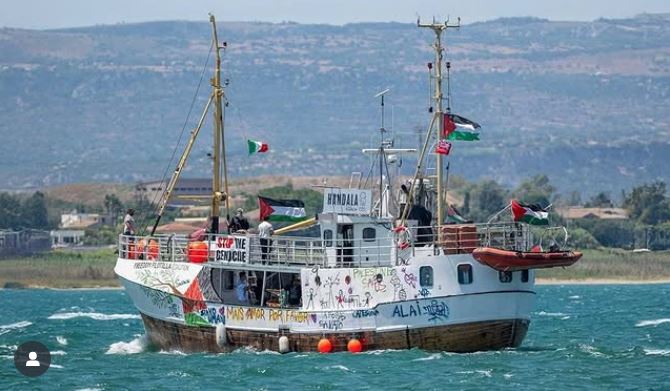 Nova embarcação da Flotilha da Liberdade zarpa rumo a Gaza