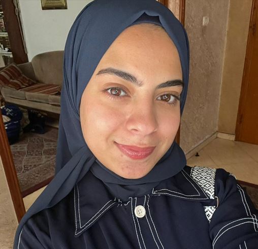 Sara, 21, jornalista em Gaza: ‘Vou dormir com você porque quero morrer com você’