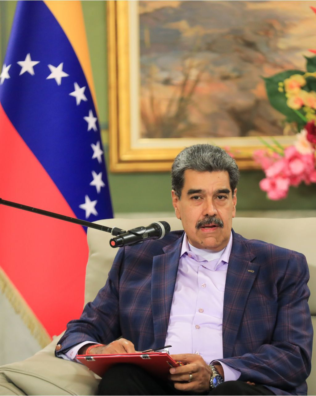 Maduro compara agressões dos EUA no Caribe com intervenções da CIA na América Latina