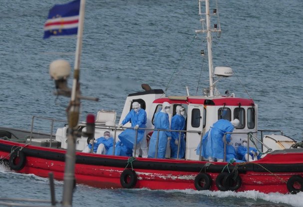 Como será o resgate de passageiros no navio com hantavírus