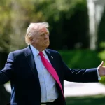 Trump ameaça intensificar ataques caso não haja acordo com o Irã